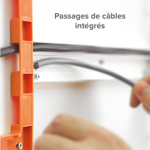 Passage de cable pour coffret d'alimentation